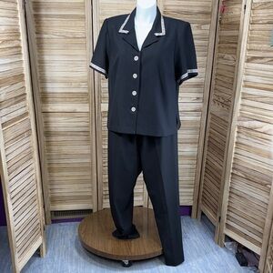 r&k originals Black Short Sleeve Button Up Pant Two-Piece Set Size 20W